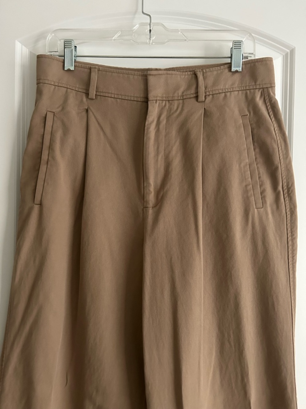 Everlane Beige High-Rise Wide Leg Khaki Pleated Trouser size 10S